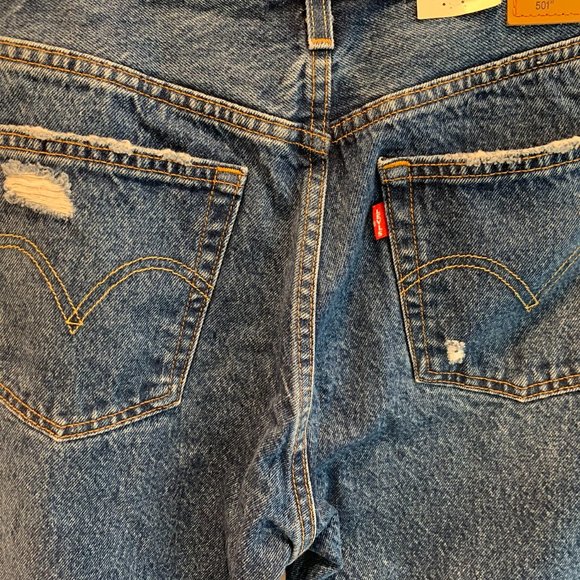 NWT Levi's 501 Original Athens Cropped High Rise Straight Leg size 29 - Picture 5 of 6